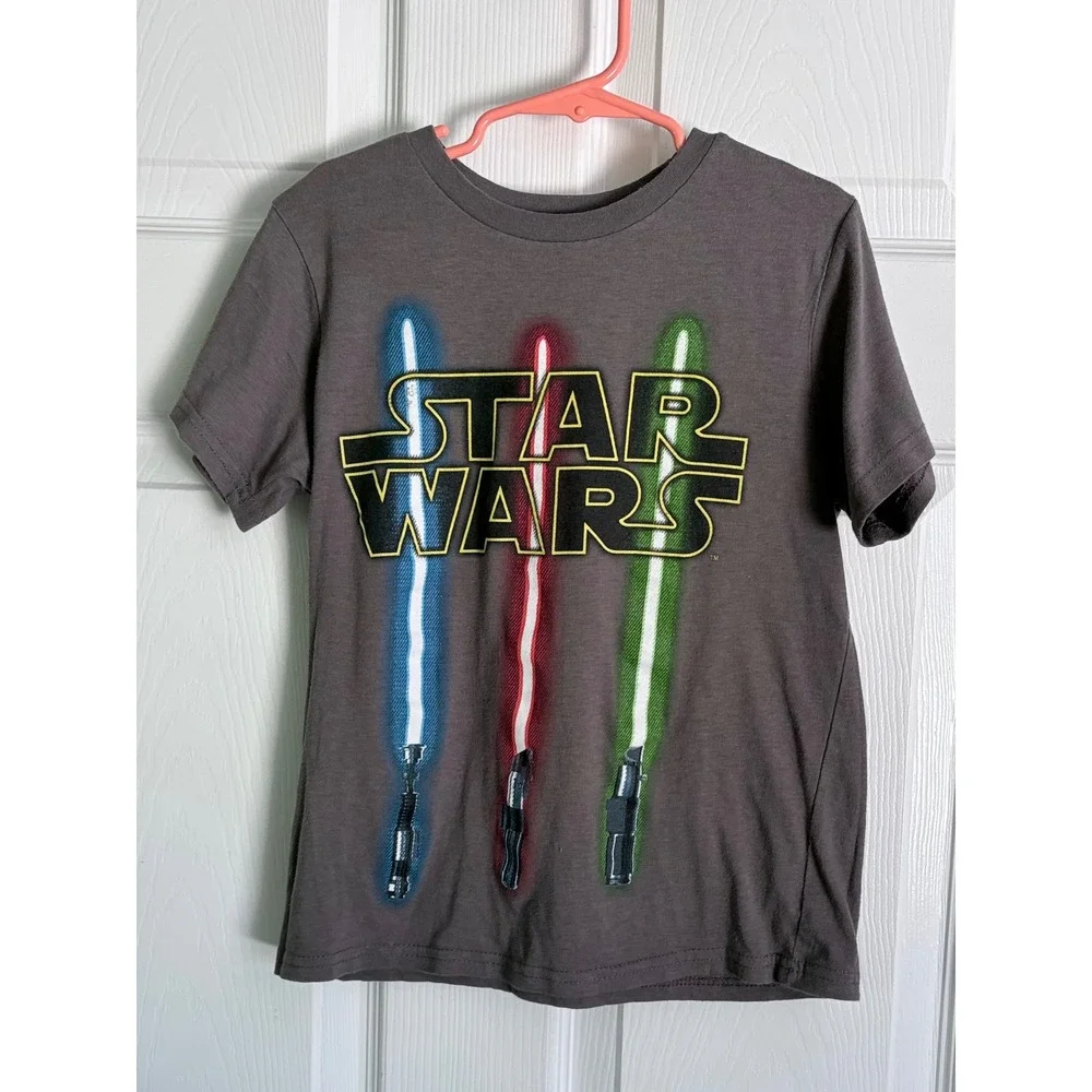 Gap Star Wars Sweatshirt & Tee Bundle Size S 6-7 Maroon Gray Graphic Lightsaber